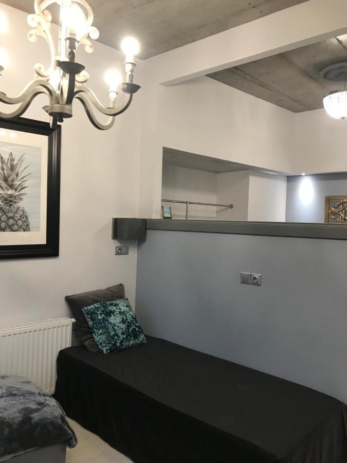 Old Town Apartments Patio 1 غدانسك المظهر الخارجي الصورة