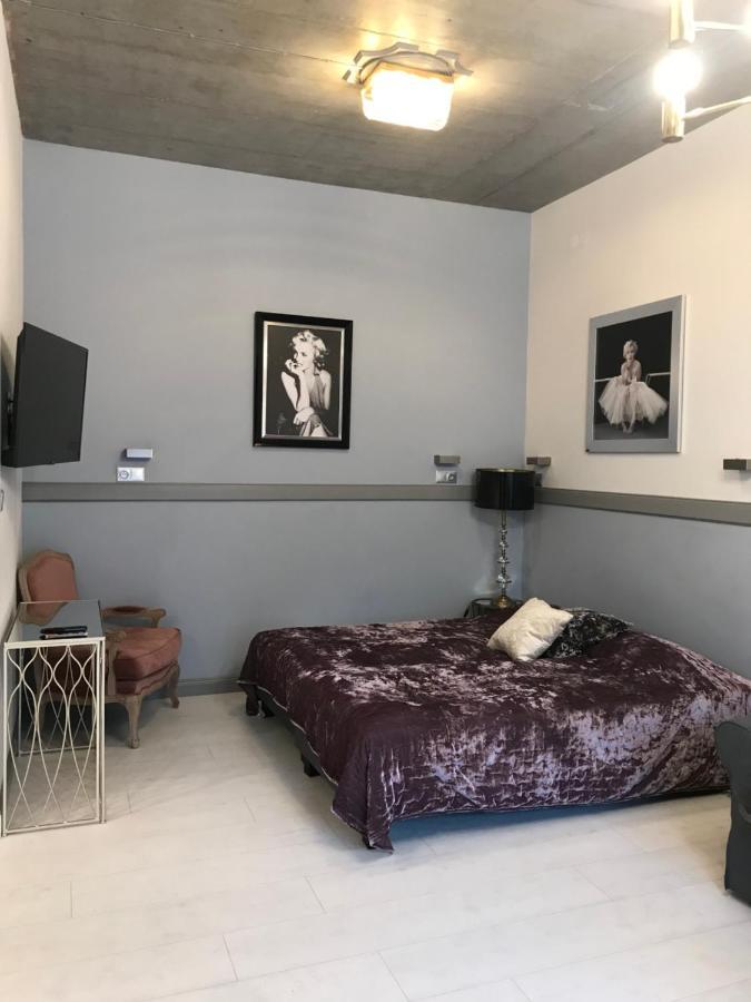 Old Town Apartments Patio 1 غدانسك المظهر الخارجي الصورة