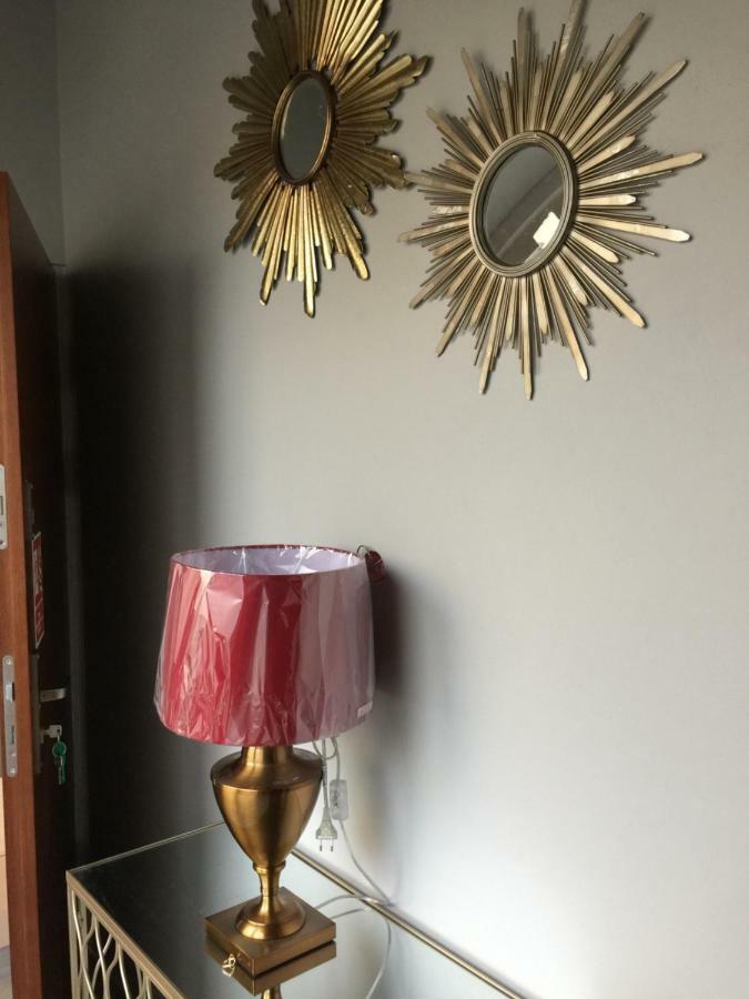 Old Town Apartments Patio 1 غدانسك المظهر الخارجي الصورة
